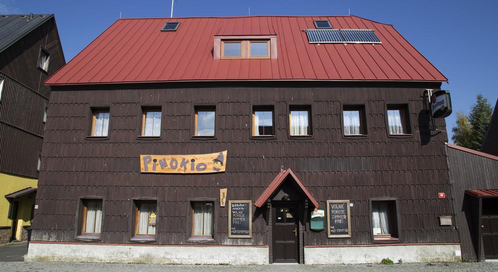 Penzion Pinokio Bozi Dar Exterior photo